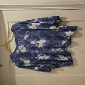 Old Navy Crop Athletic Shirt